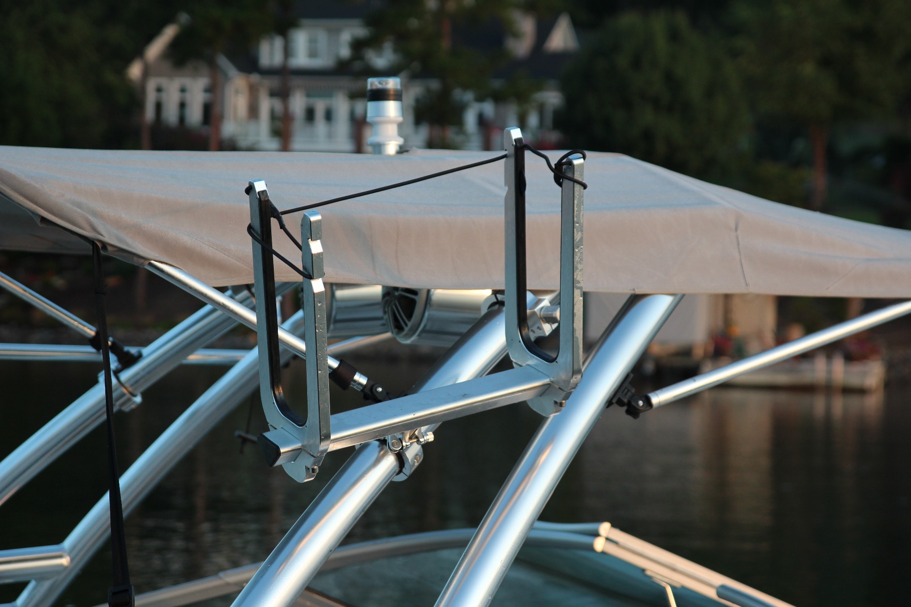 monster kneeboard rack on wakeboard tower