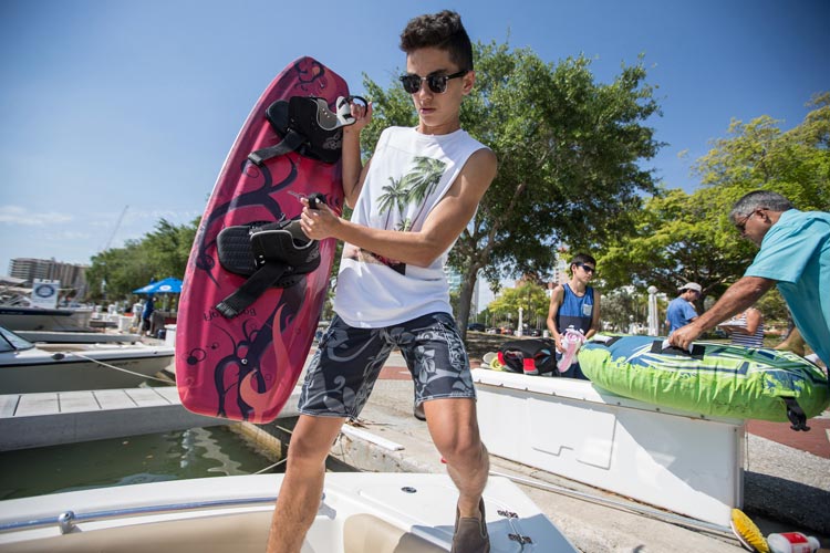 How-to Choose a Wakeboard